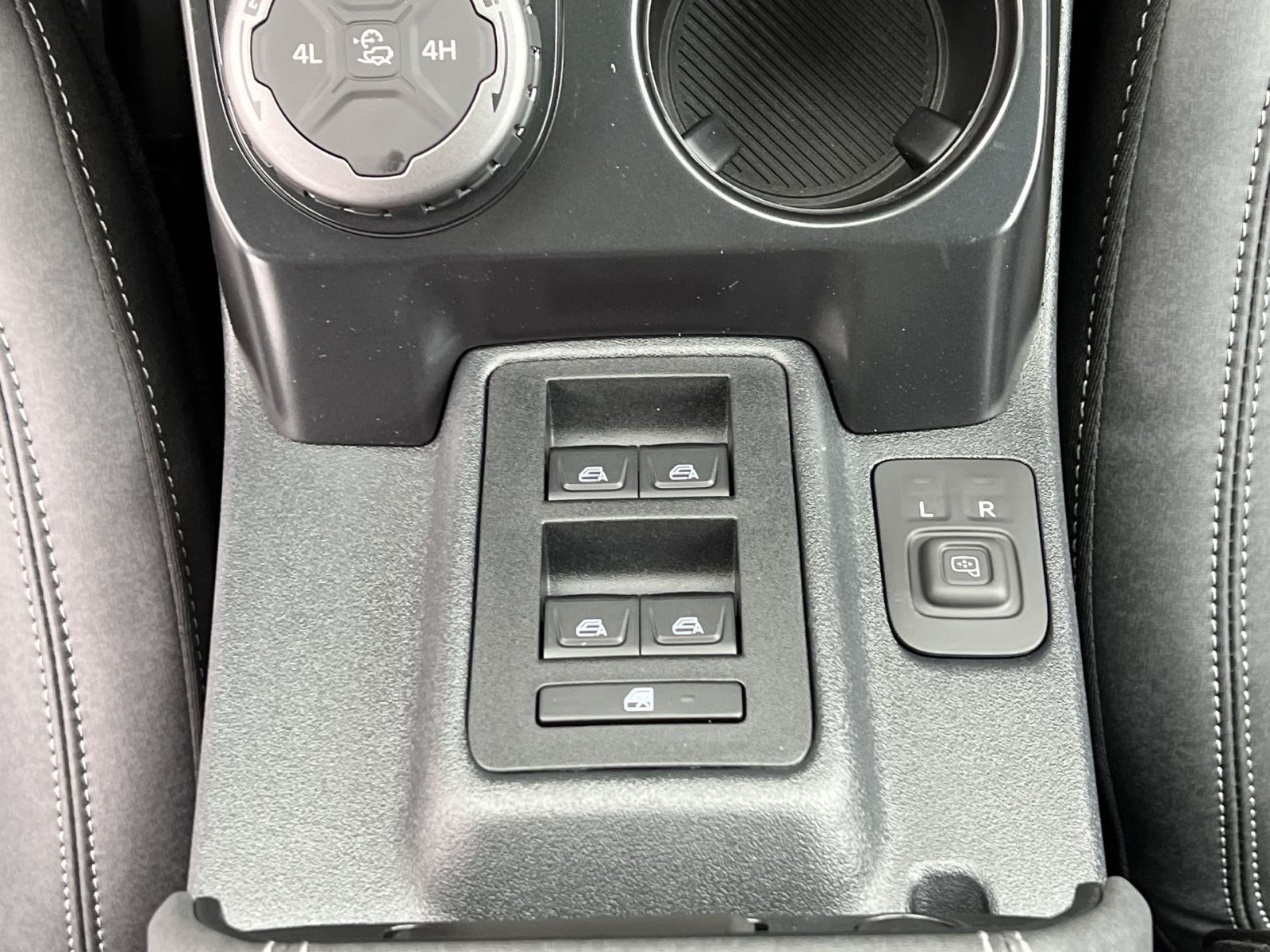 New 2026 Ford Bronco Big Bend AWD/4WD image 15