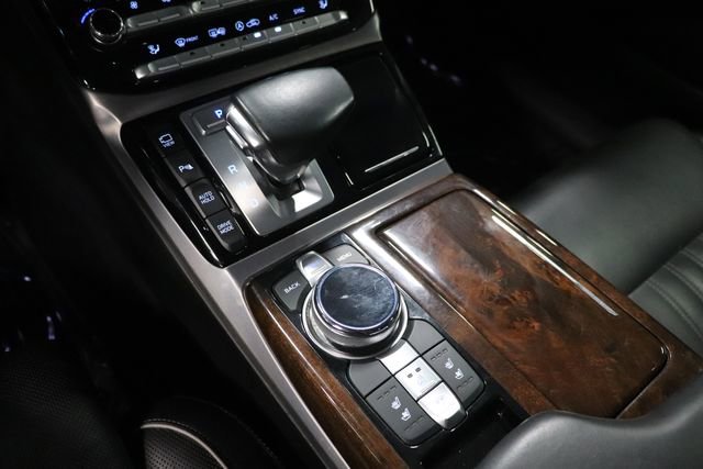 Used 2017 Genesis G90 5.0 Ultimate image 33