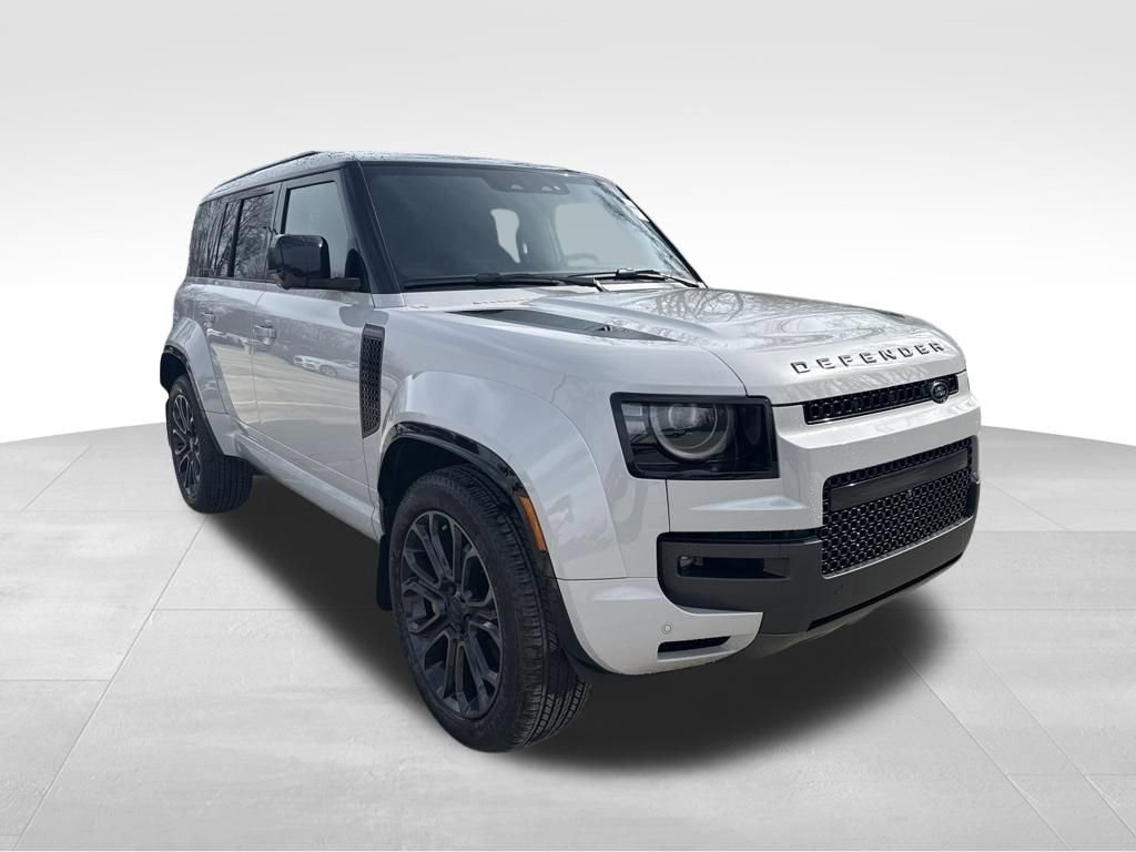 New 2026 Land Rover Defender 110 OCTA AWD/4WD image 5