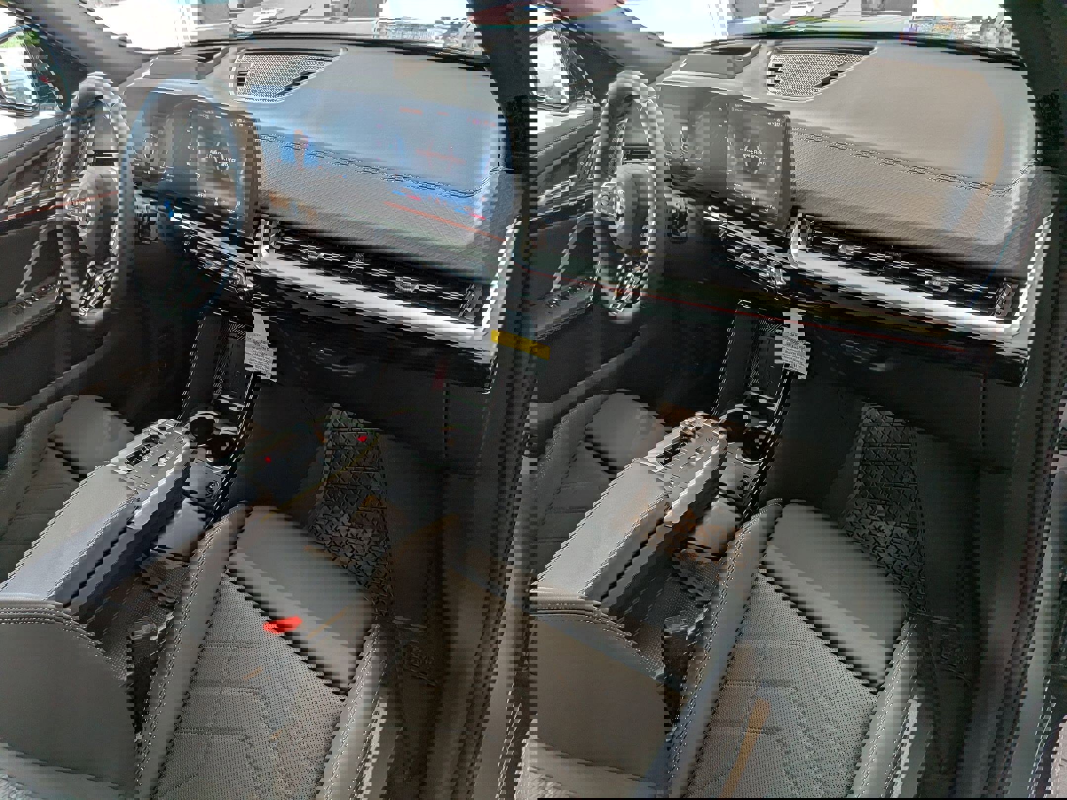 New 2026 BMW X2 xDrive28i w/ Technology Package AWD/4WD image 35