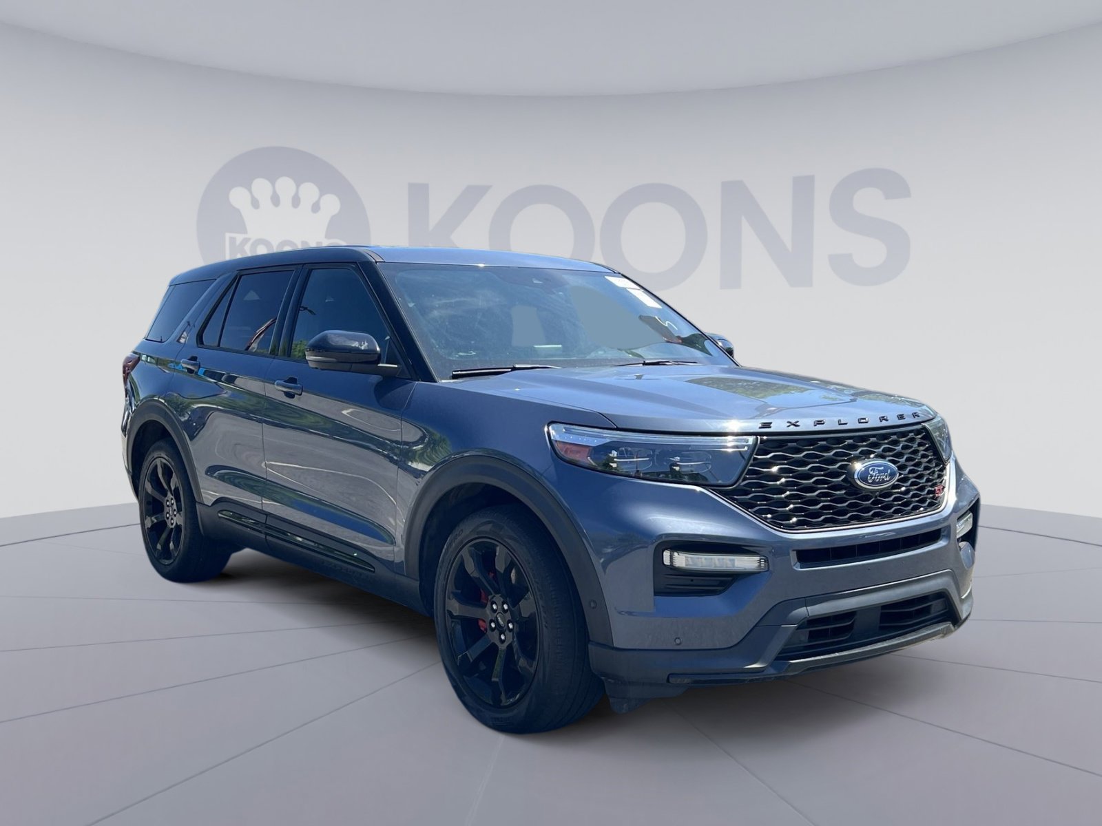 Used 2021 Ford Explorer ST w/ Equipment Group 401A AWD/4WD image 2