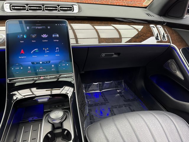Certified 2022 Mercedes-Benz S 500 4MATIC image 17