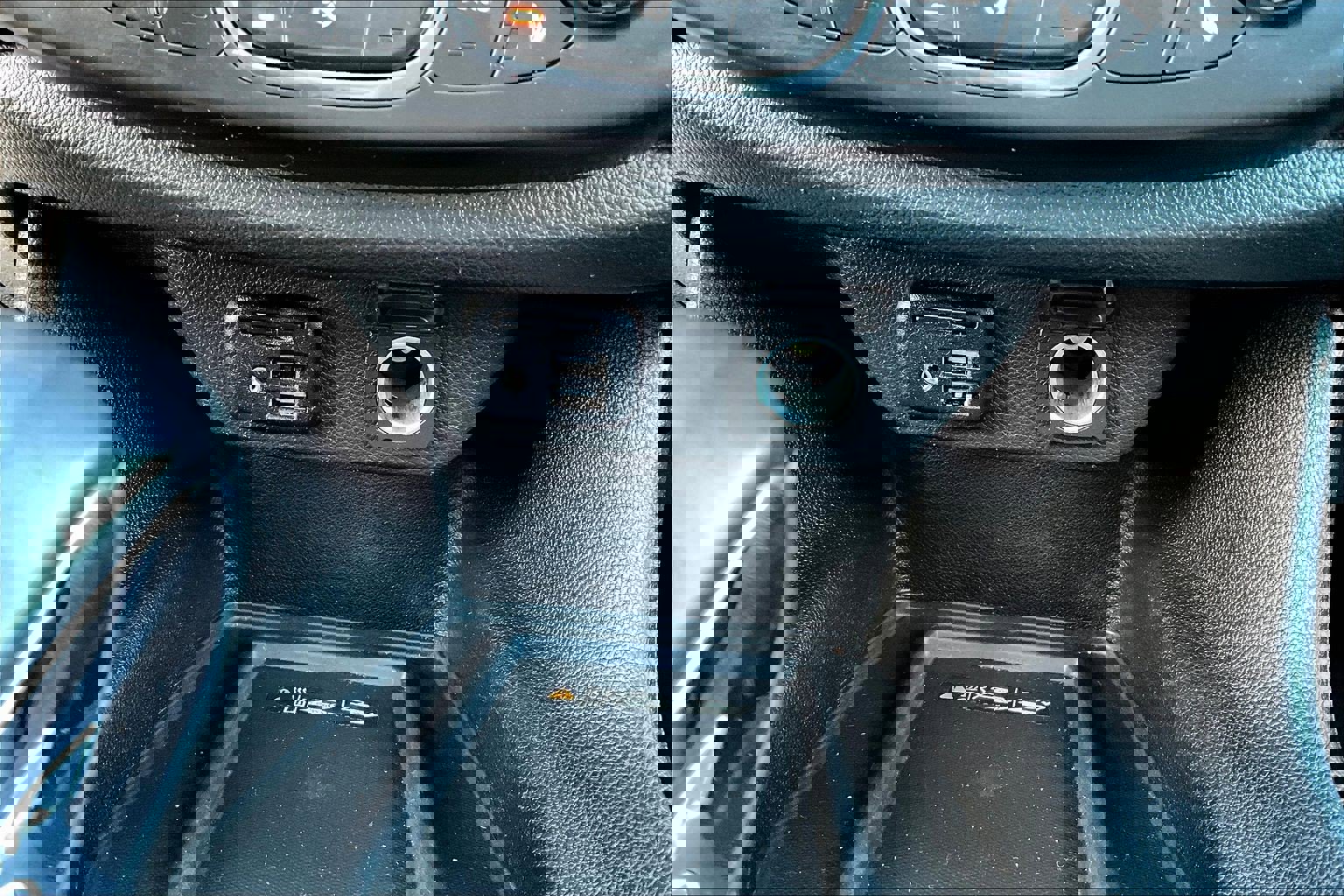 Used 2023 Chevrolet Traverse High Country image 17