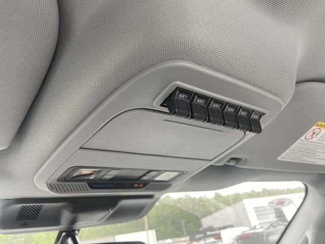 New 2025 Ford F350 XL w/ XL Chrome Package image 29