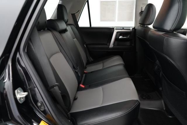 Used 2024 Toyota 4Runner SR5 Premium w/ Moonroof Package AWD/4WD image 22