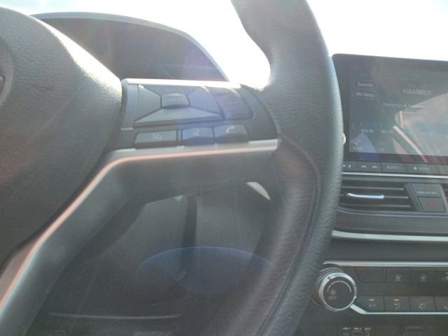 Used 2024 Nissan Altima 2.5 SV image 37