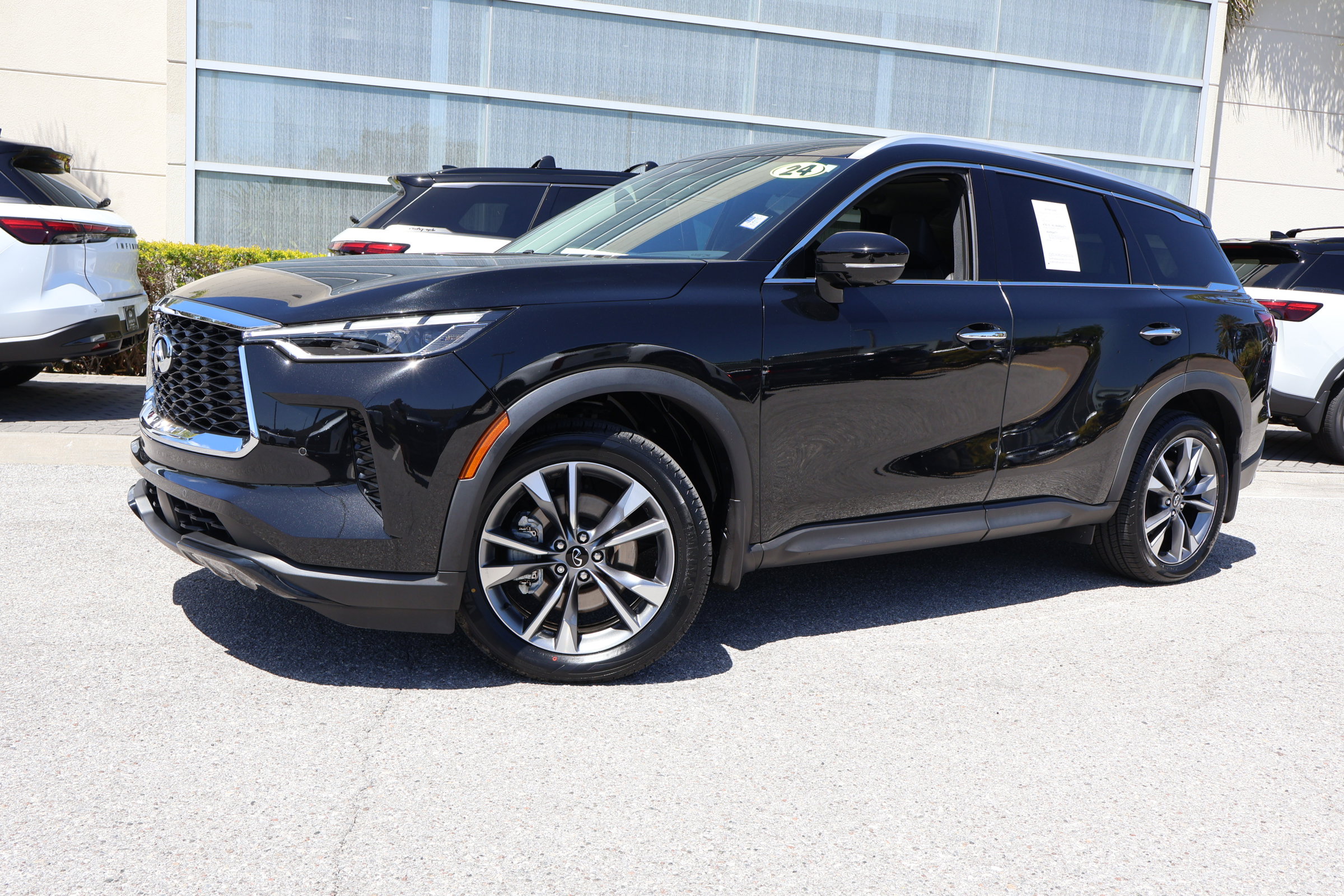 Certified 2024 INFINITI QX60 Luxe