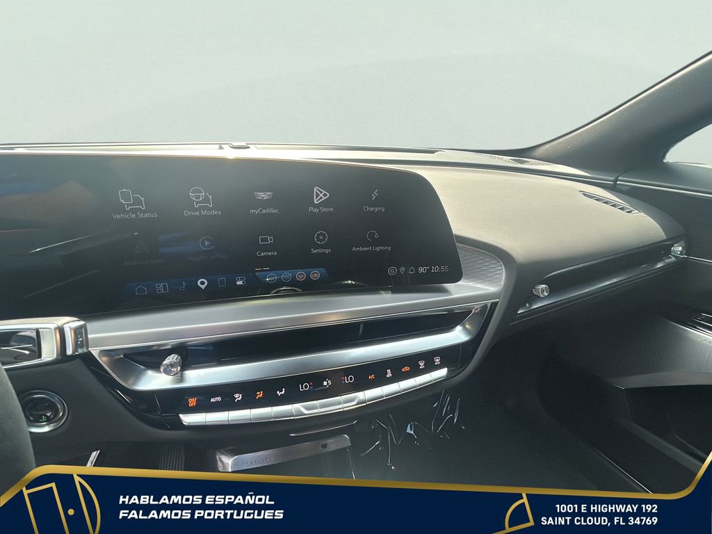 Certified 2025 Cadillac Lyriq Luxury w/ LPO, Floor Liner Package AWD/4WD image 17