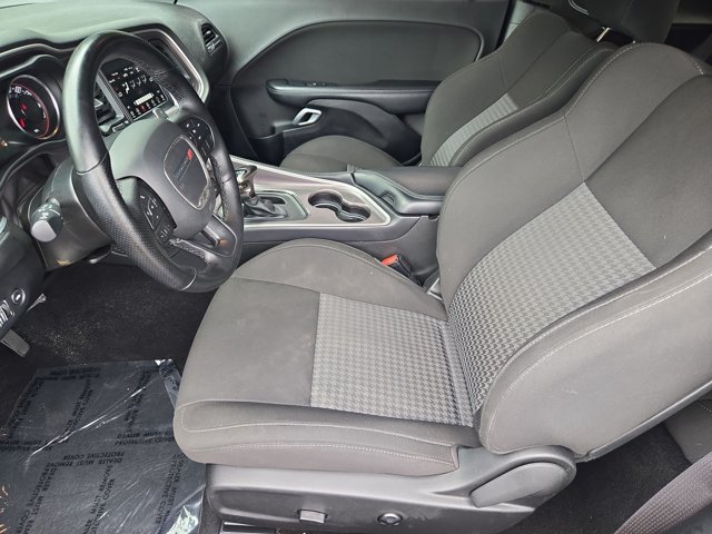 Used 2021 Dodge Challenger GT RWD image 15