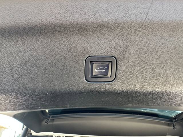 Used 2022 Chevrolet Tahoe Premier image 24