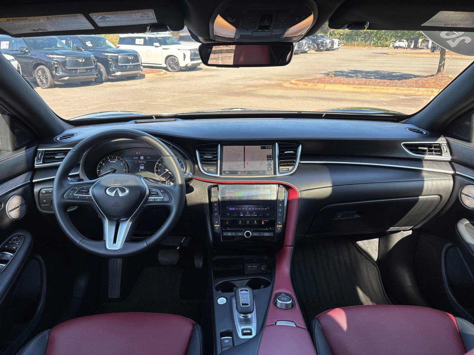 Used 2025 INFINITI QX55 Sensory w/ Lighting Package AWD/4WD image 35