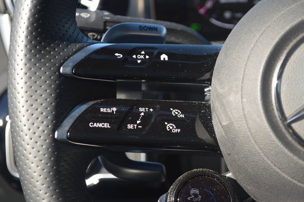 Certified 2024 Mercedes-Benz CLA 35 AMG 4MATIC image 17