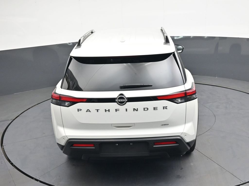 Used 2025 Nissan Pathfinder SV AWD/4WD image 34