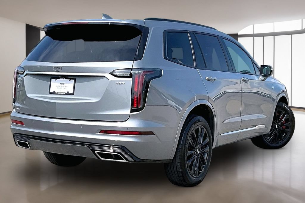 Certified 2024 Cadillac XT6 Sport w/ LPO, Red Accent Package AWD/4WD image 2