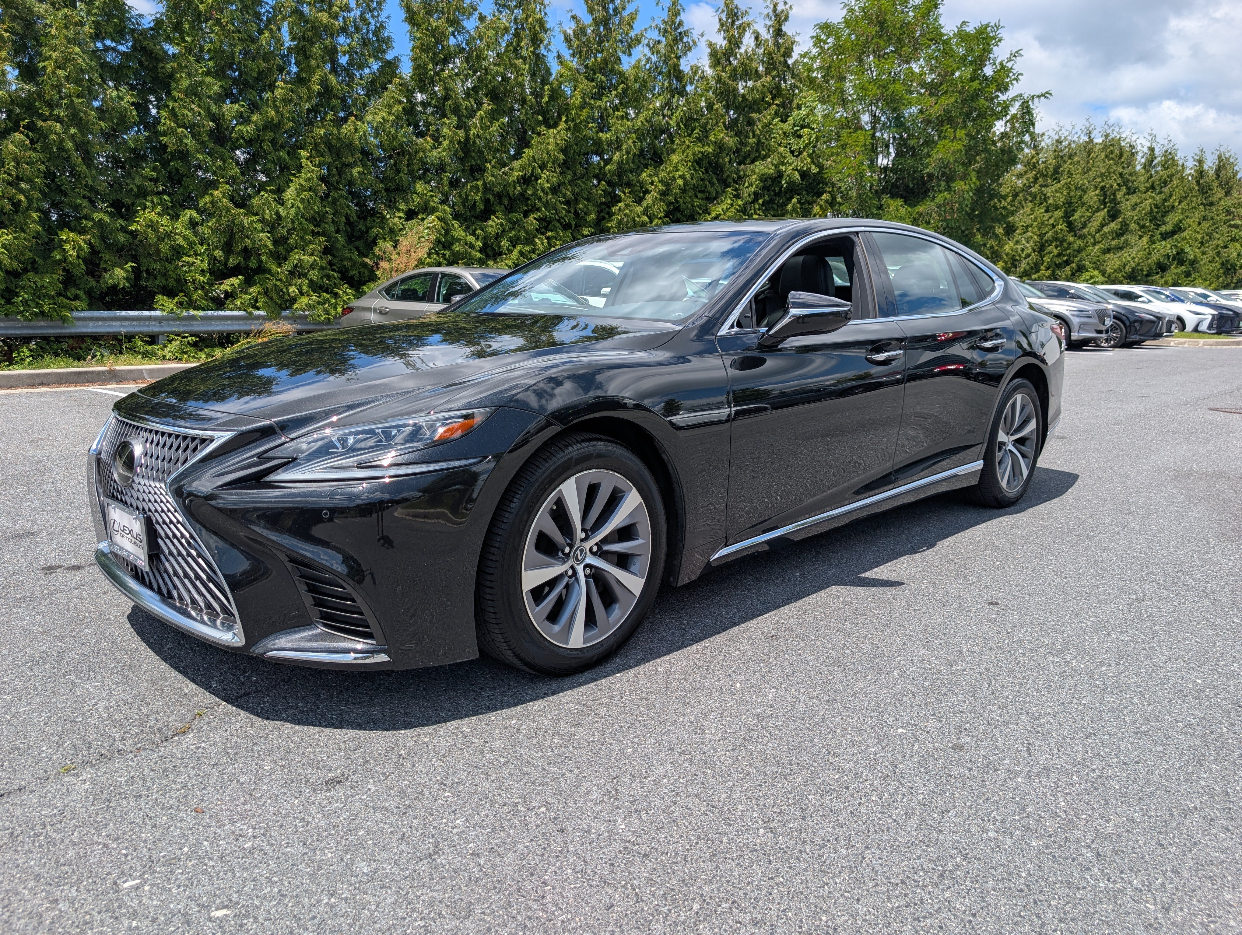 Used 2018 Lexus LS 500 AWD w/ Accessory Package (Z2) image 7