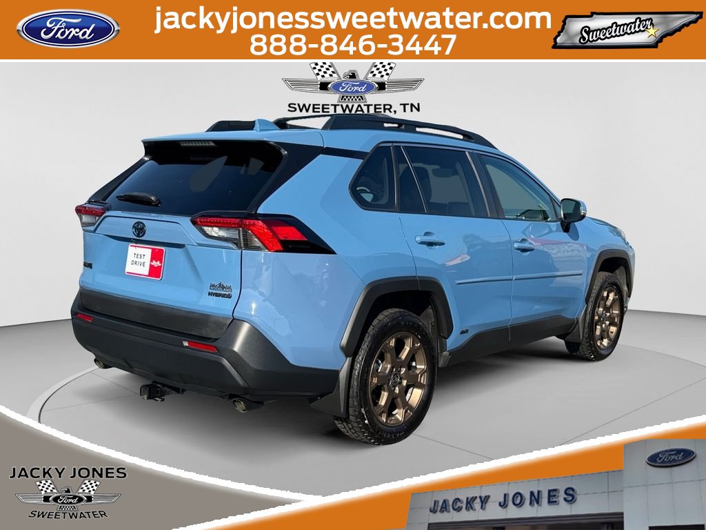 Used 2023 Toyota RAV4 AWD Hybrid image 5