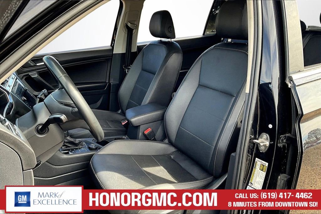 Used 2020 Volkswagen Tiguan SEL image 20