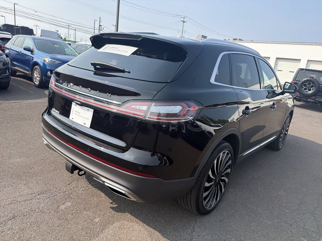 Certified 2023 Lincoln Nautilus Black Label w/ Class II Trailer Tow Package AWD/4WD image 5