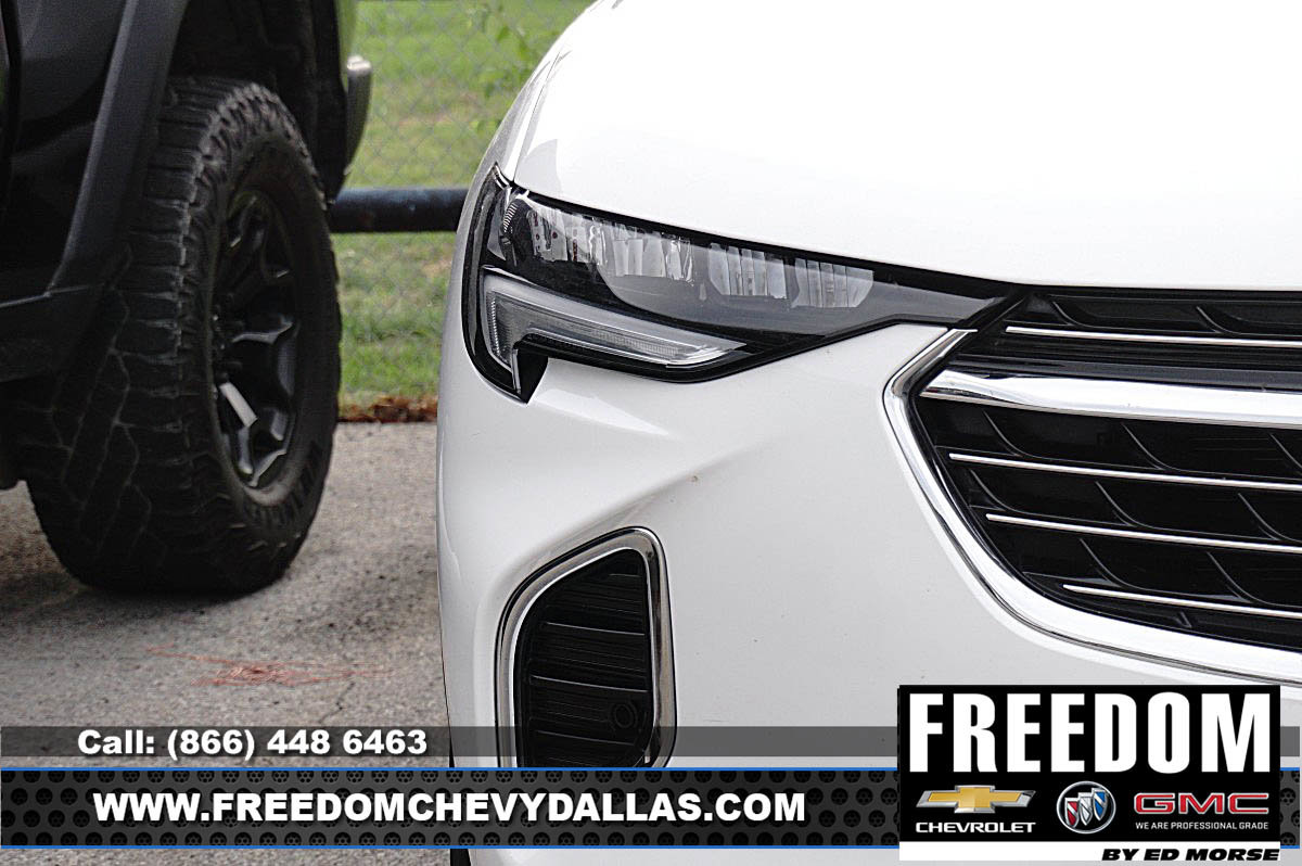 Used 2021 Buick Envision Essence w/ Technology Package I image 5