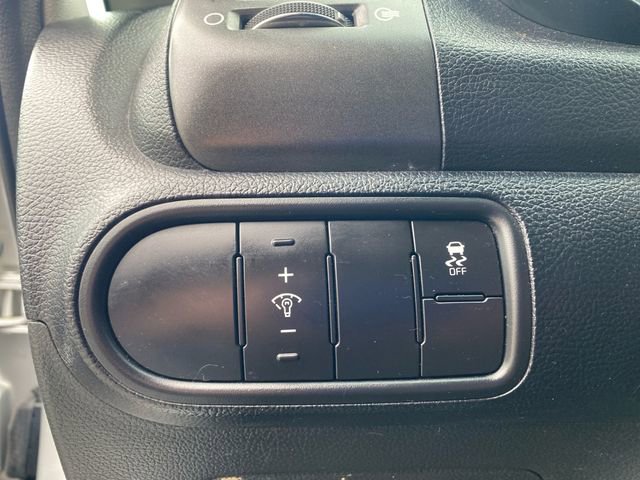 Used 2018 Kia Forte LX image 18