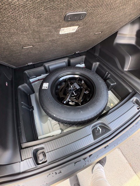 New 2026 Jeep Cherokee Laredo AWD/4WD image 24