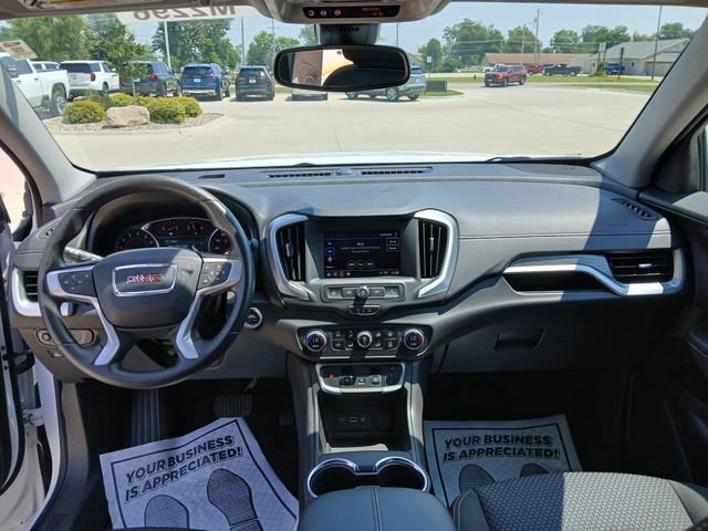 Certified 2024 GMC Terrain SLE w/ Driver Convenience Package AWD/4WD image 33