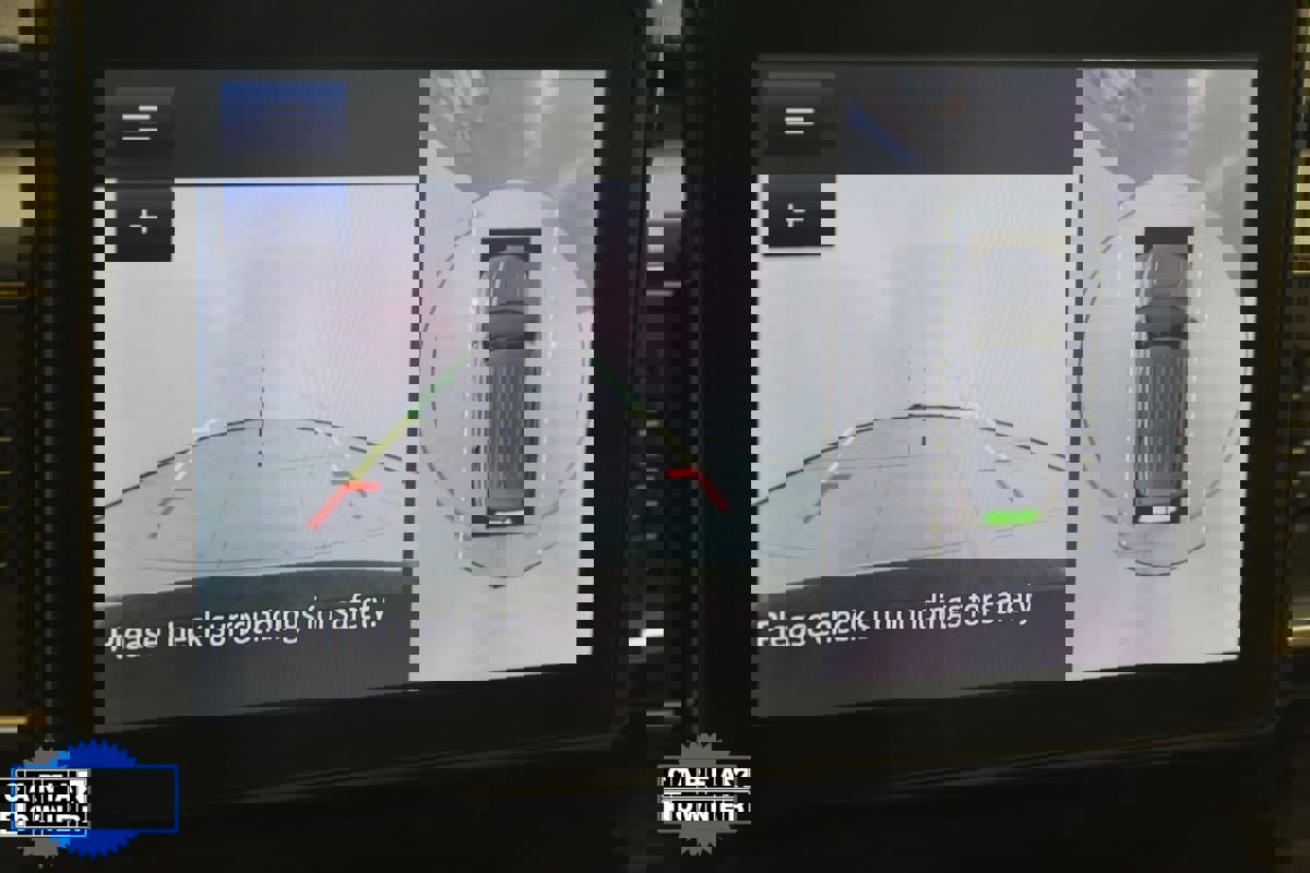 Used 2022 Ford Explorer Limited w/ Hybrid Equipment Group 310A image 10