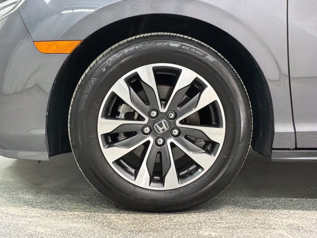 Used 2024 Honda Odyssey EX-L image 31