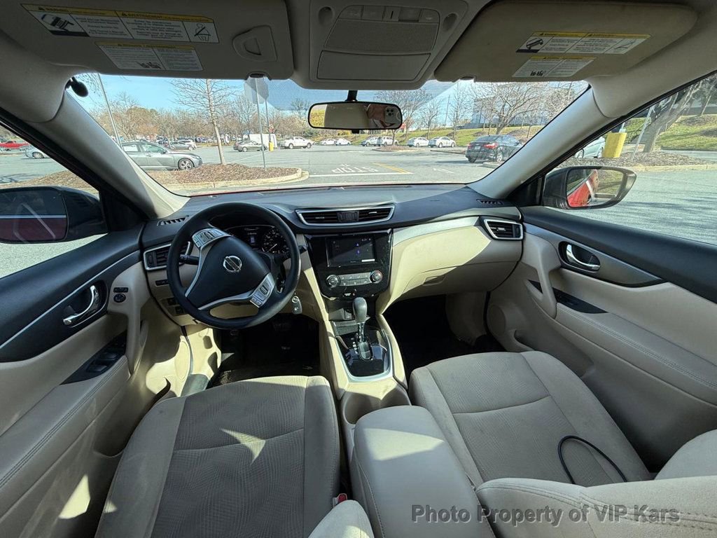 Used 2016 Nissan Rogue S image 17