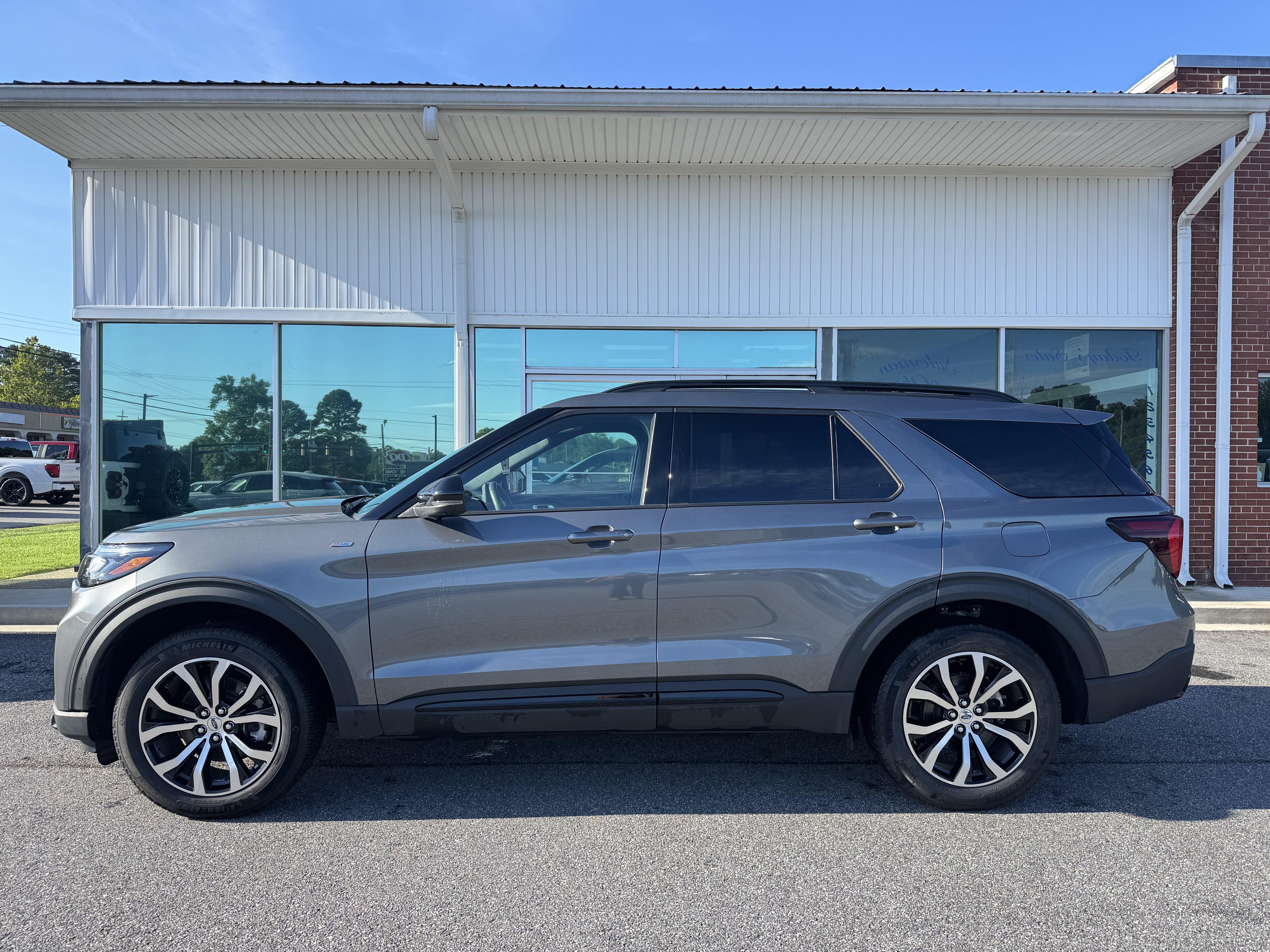 Used 2026 Ford Explorer ST-Line