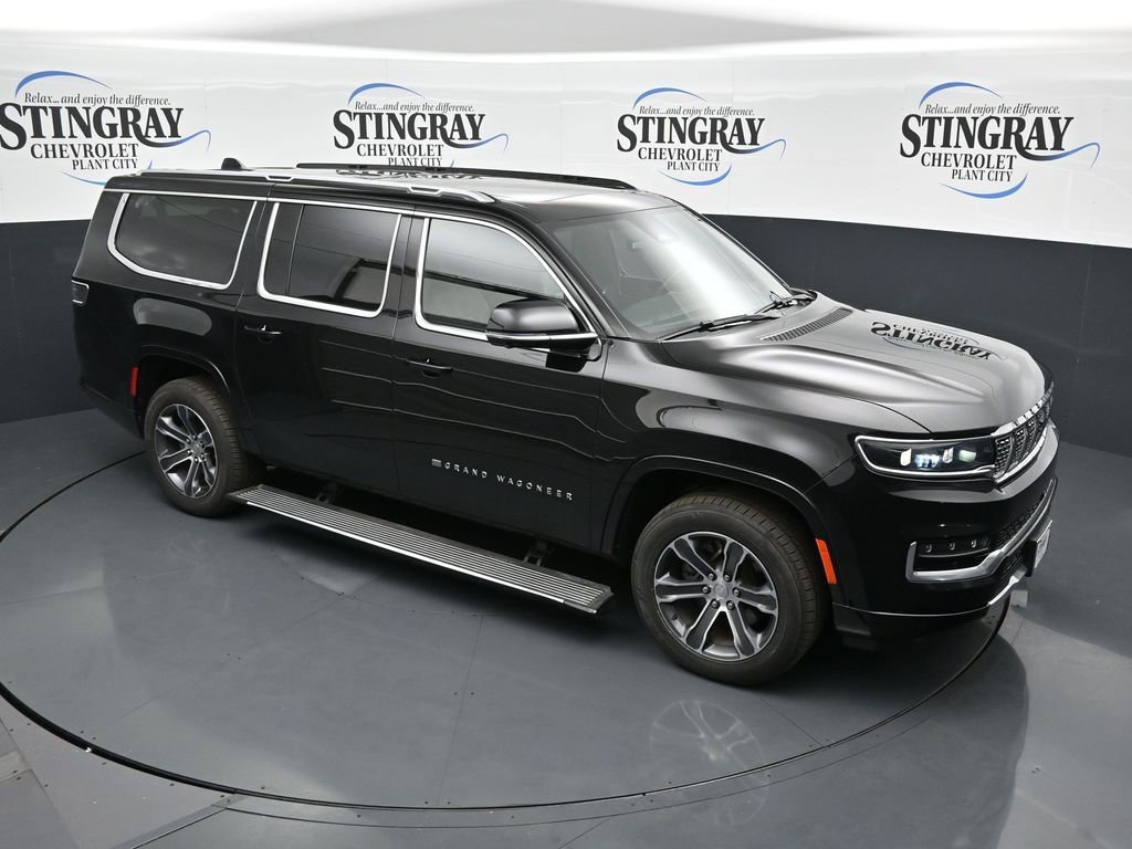 Used 2024 Jeep Grand Wagoneer L 4WD image 9