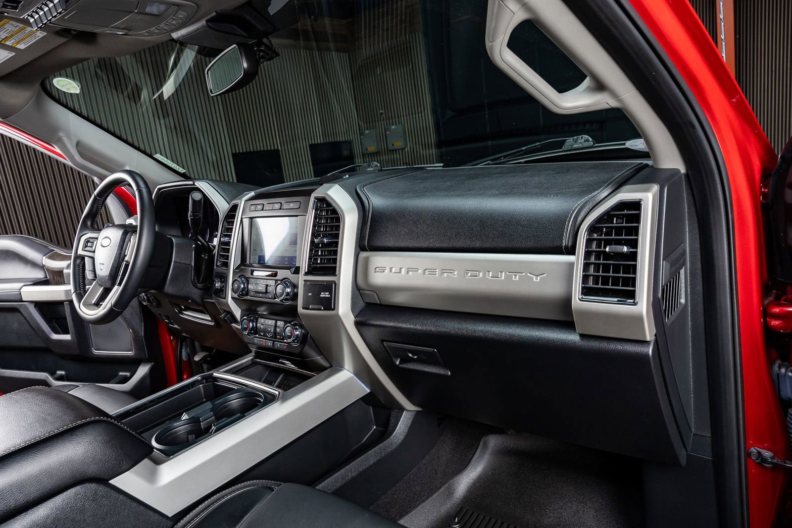 Used 2021 Ford F250 Lariat image 18