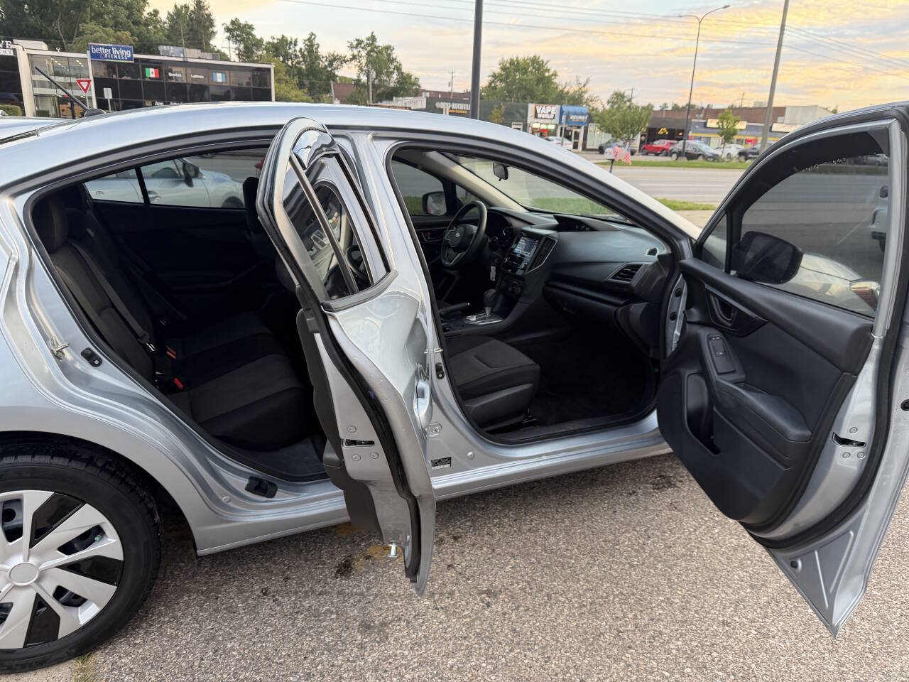 Used 2019 Subaru Impreza 2.0i w/ Eyesight AWD/4WD image 12