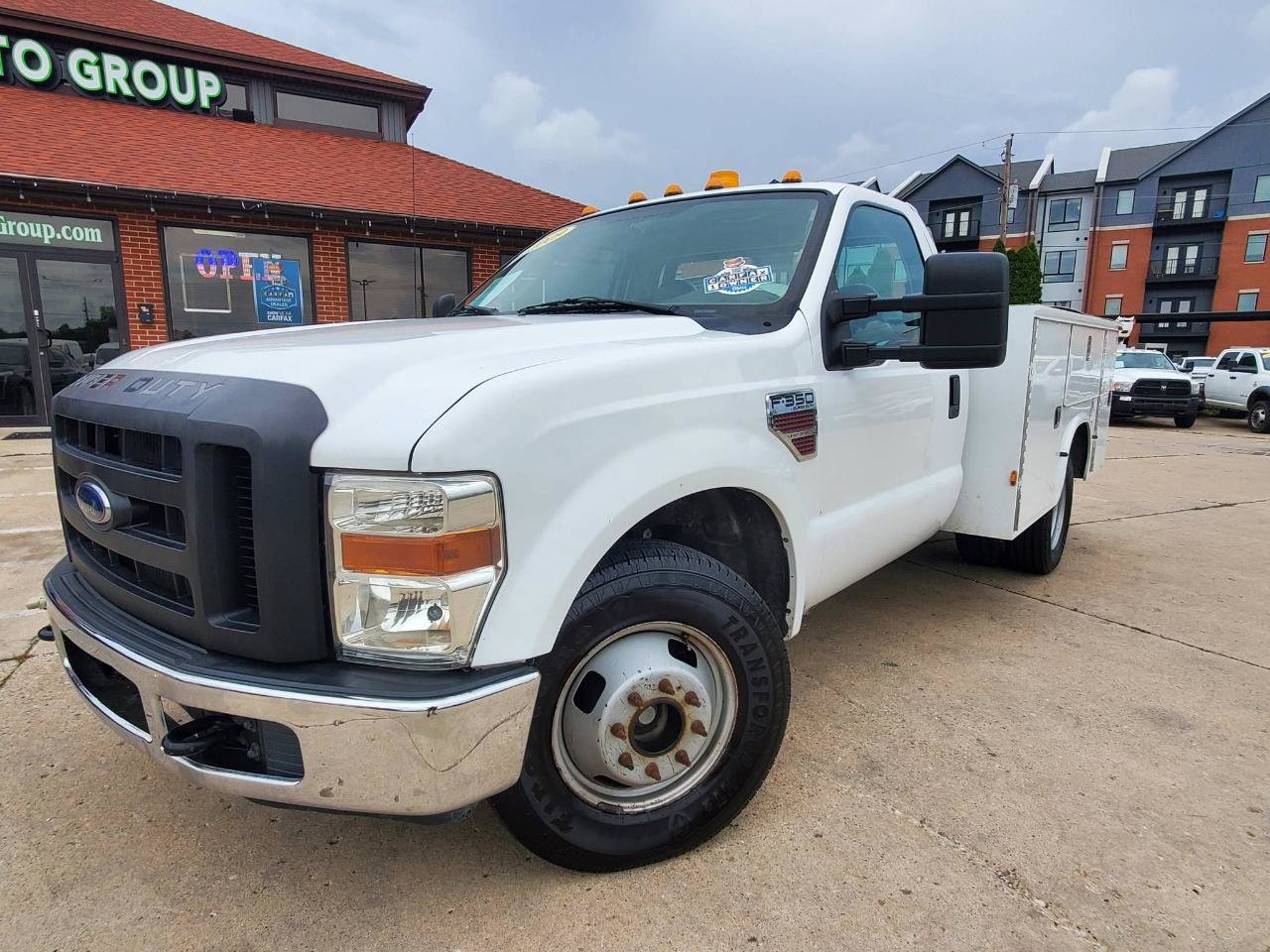 Used 2009 Ford F350 XL RWD image 3