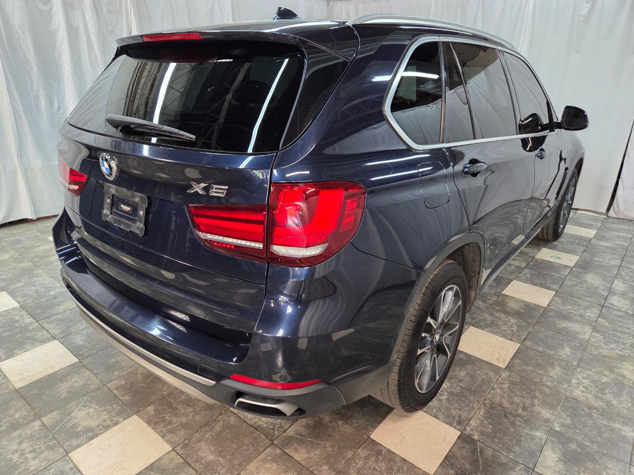 Used 2018 BMW X5 xDrive35i AWD/4WD image 5