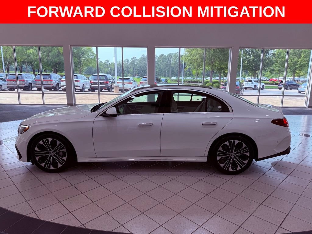 Used 2024 Mercedes-Benz E 350 4MATIC Sedan image 4