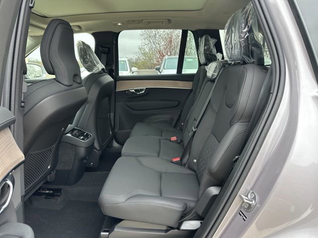 New 2026 Volvo XC90 B5 Plus w/ Protection Package Premier image 11