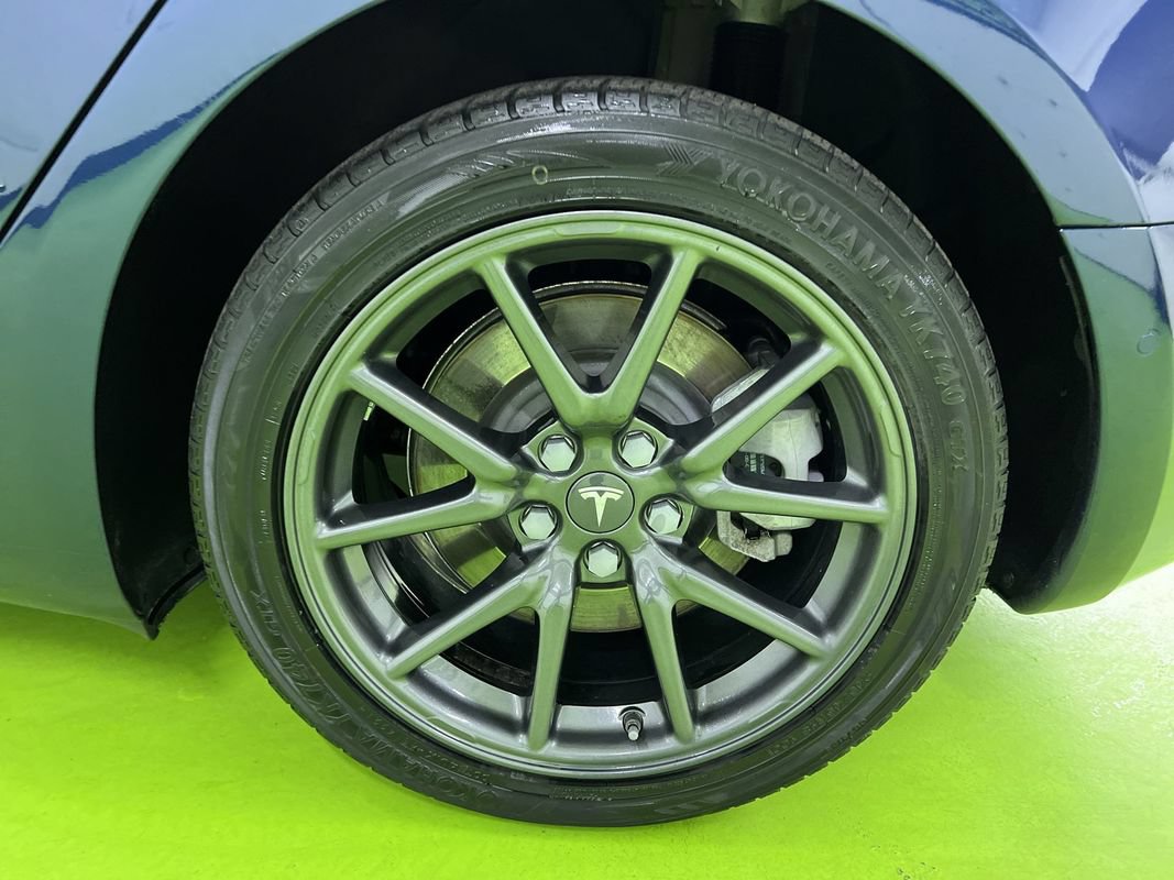 Used 2018 Tesla Model 3 Long Range AWD/4WD image 14