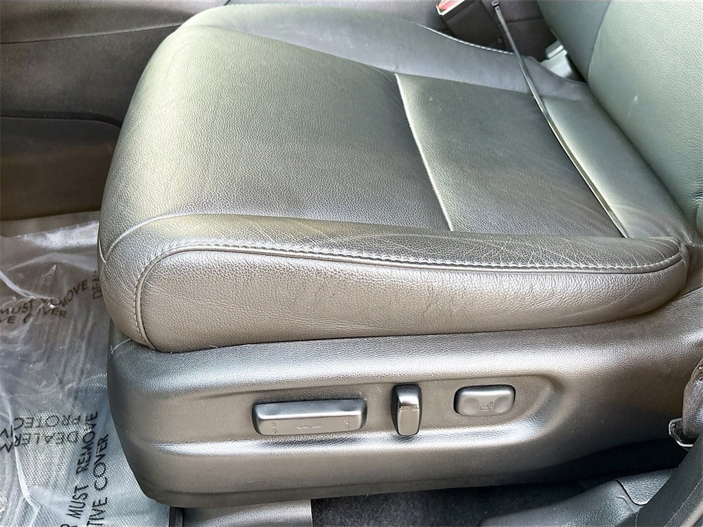 Used 2022 Honda Pilot Touring image 19