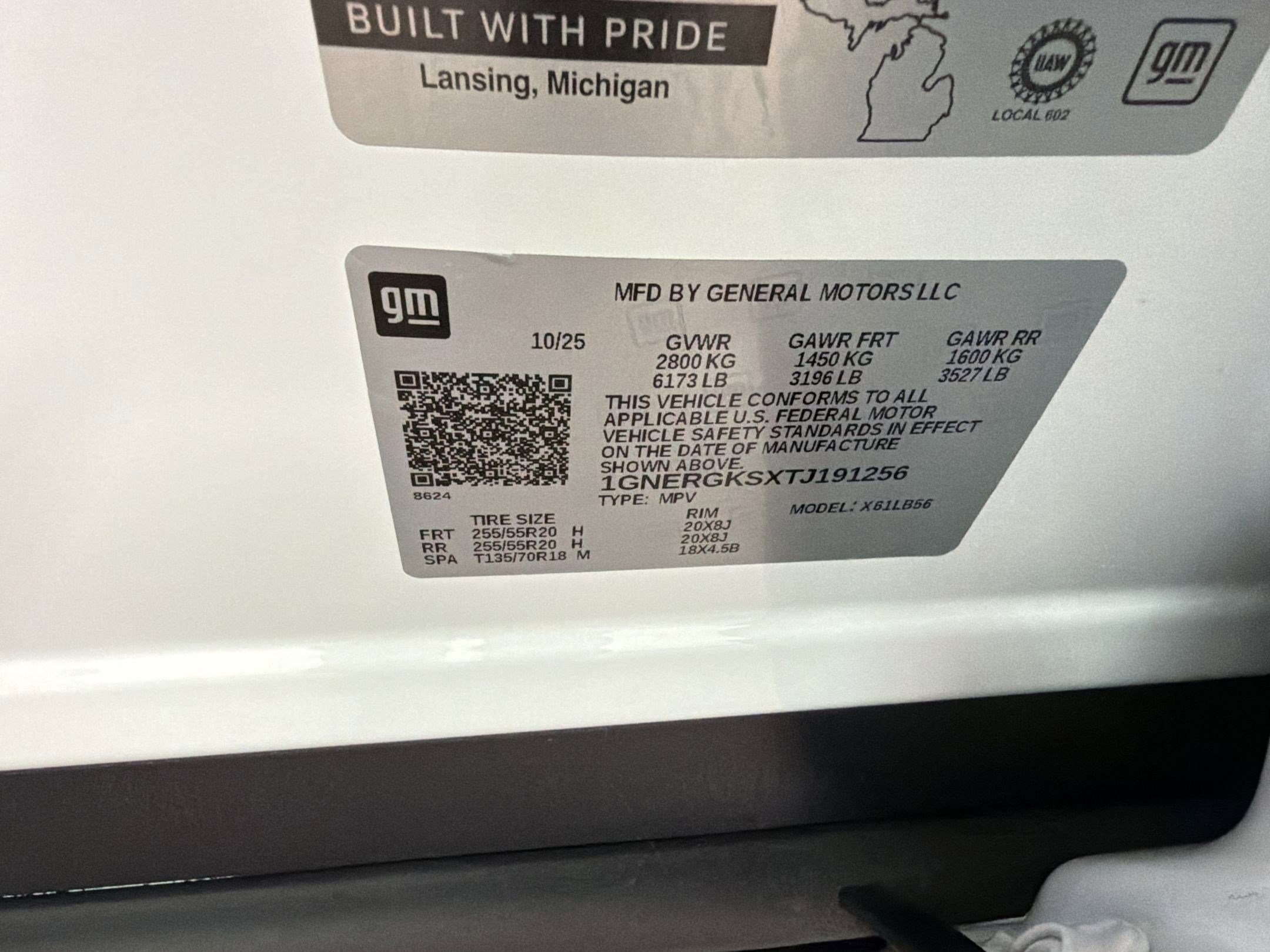 New 2026 Chevrolet Traverse LT w/ Sun and Wheel Package image 19