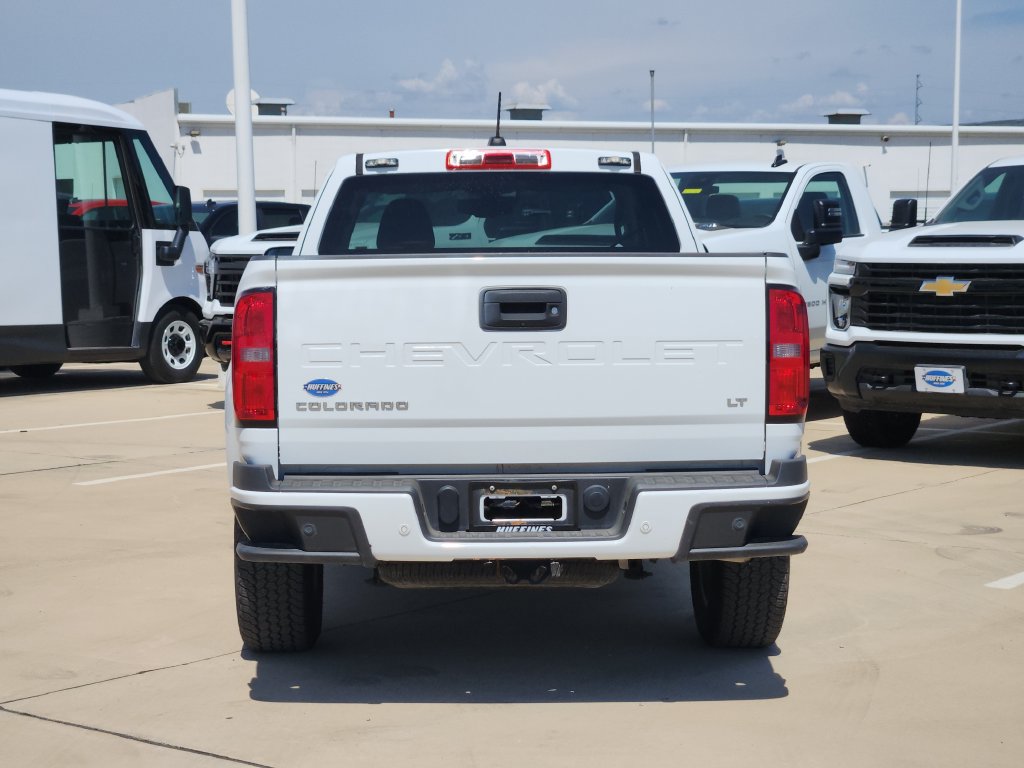 Used 2022 Chevrolet Colorado LT w/ Fleet Safety Package RWD image 6