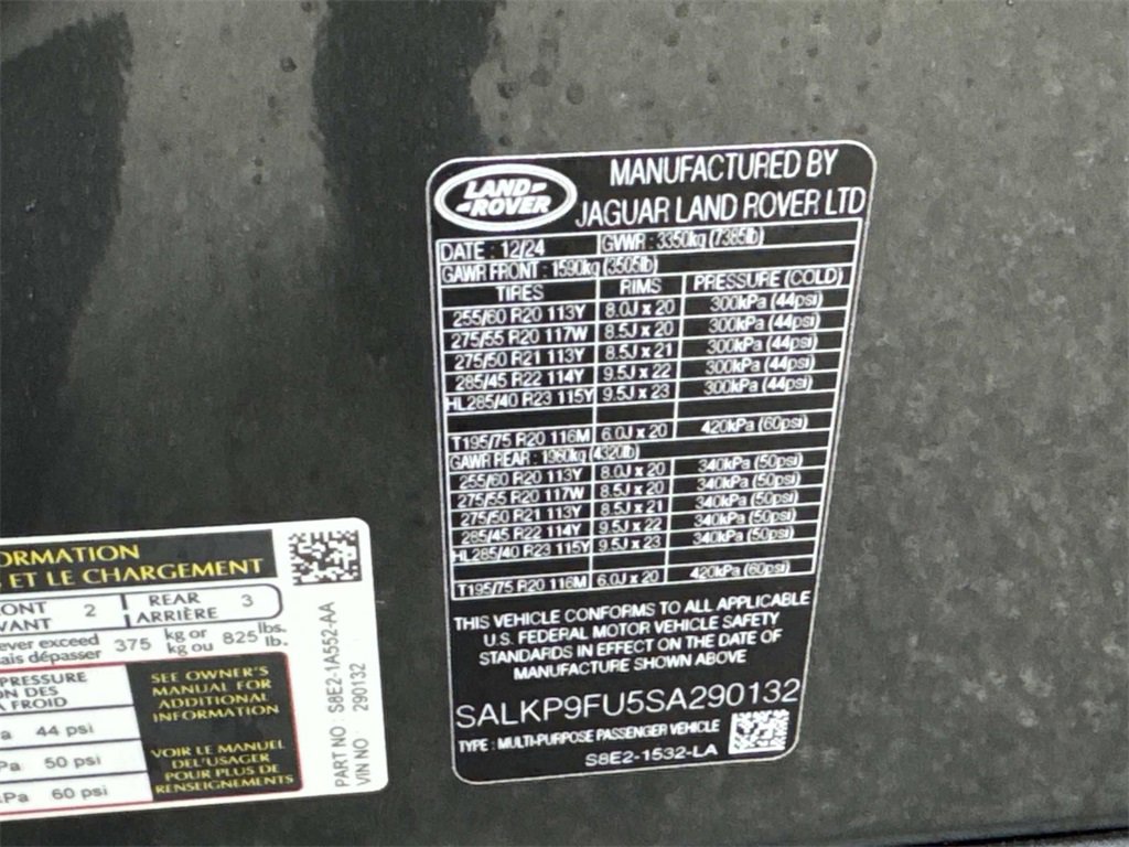 New 2025 Land Rover Range Rover SE image 28