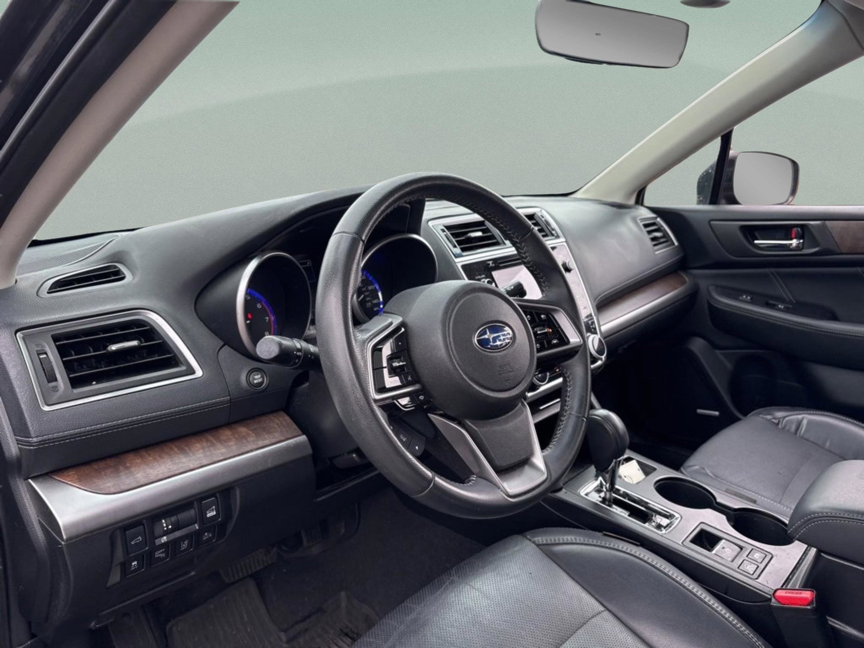 Used 2018 Subaru Outback 2.5i Limited image 23