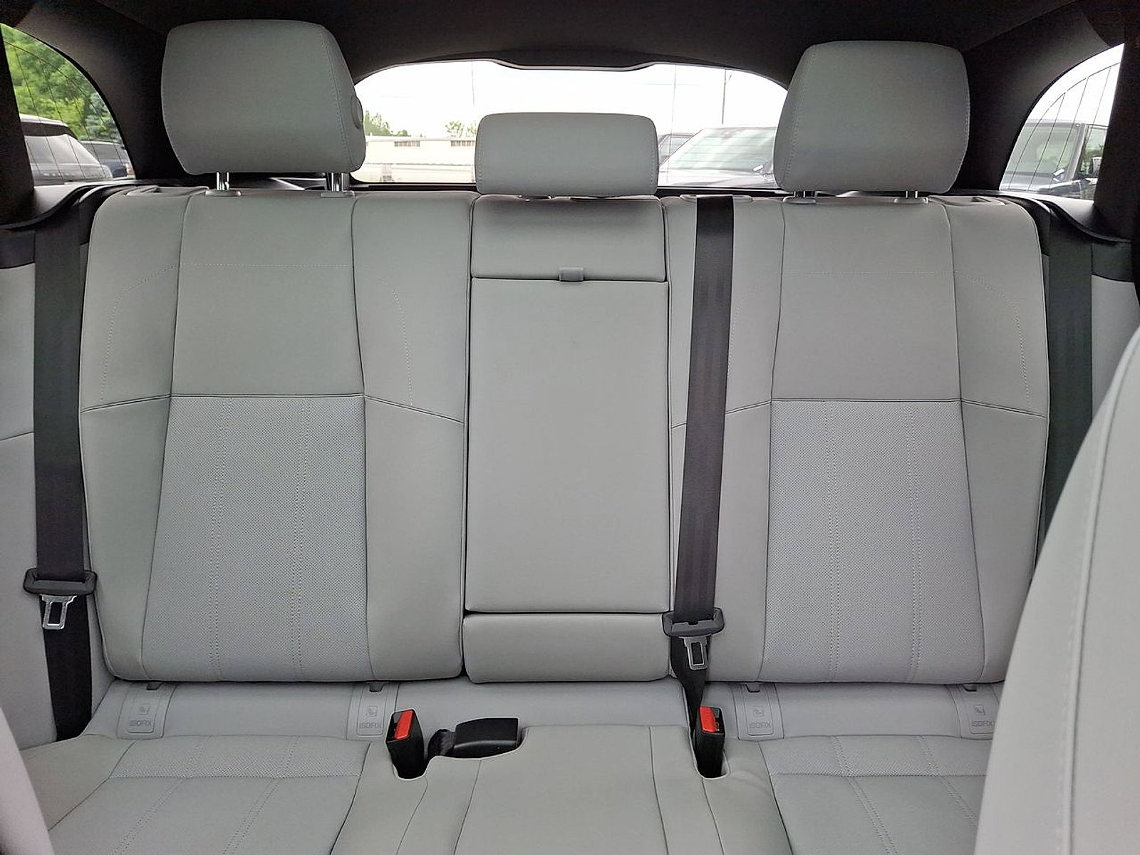 Certified 2026 Land Rover Range Rover Velar Dynamic SE image 13