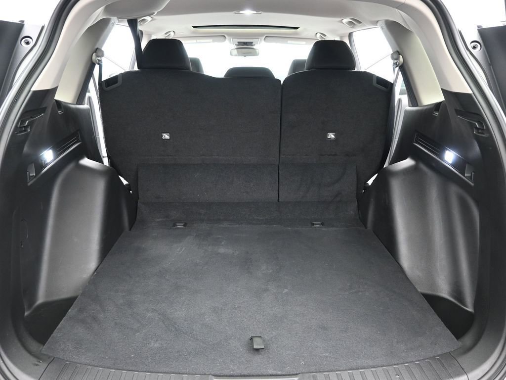 Certified 2024 Honda CR-V EX image 30