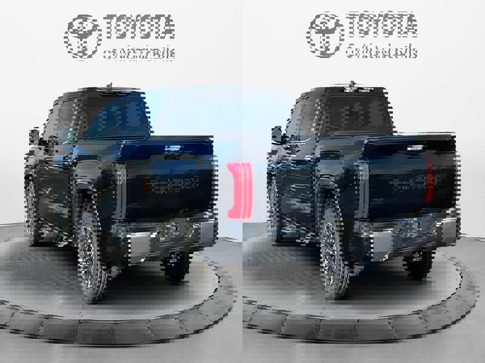 Used 2024 Toyota Tundra Limited image 3