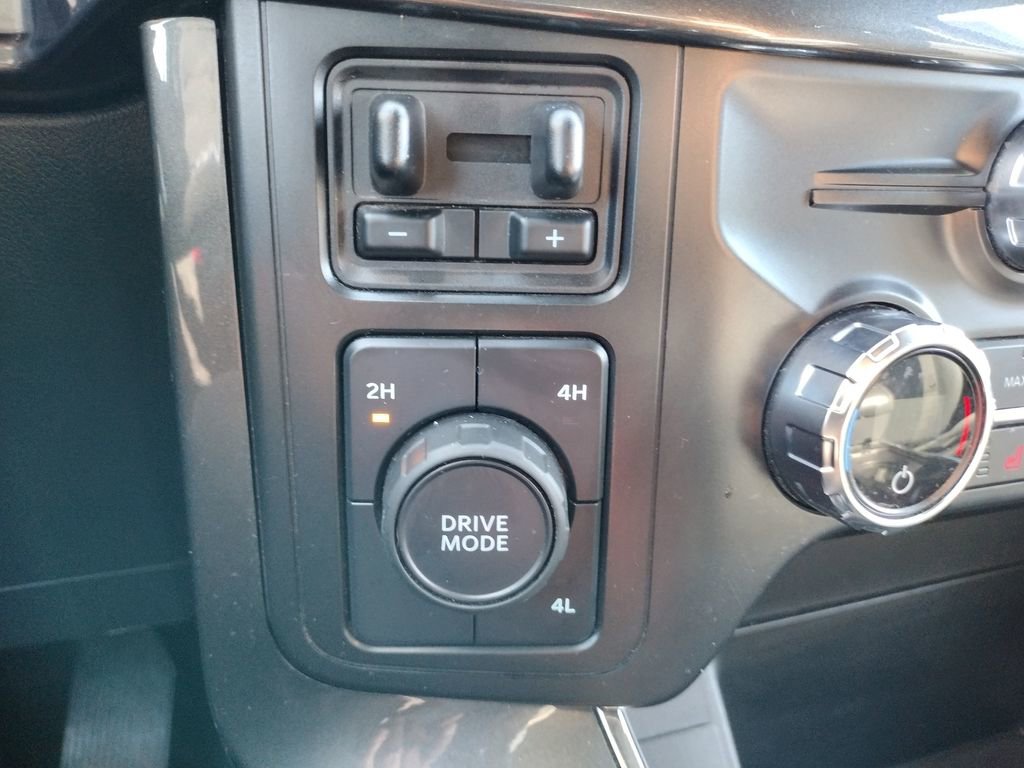 Used 2021 Ford F150 XLT w/ Equipment Group 302A High image 23