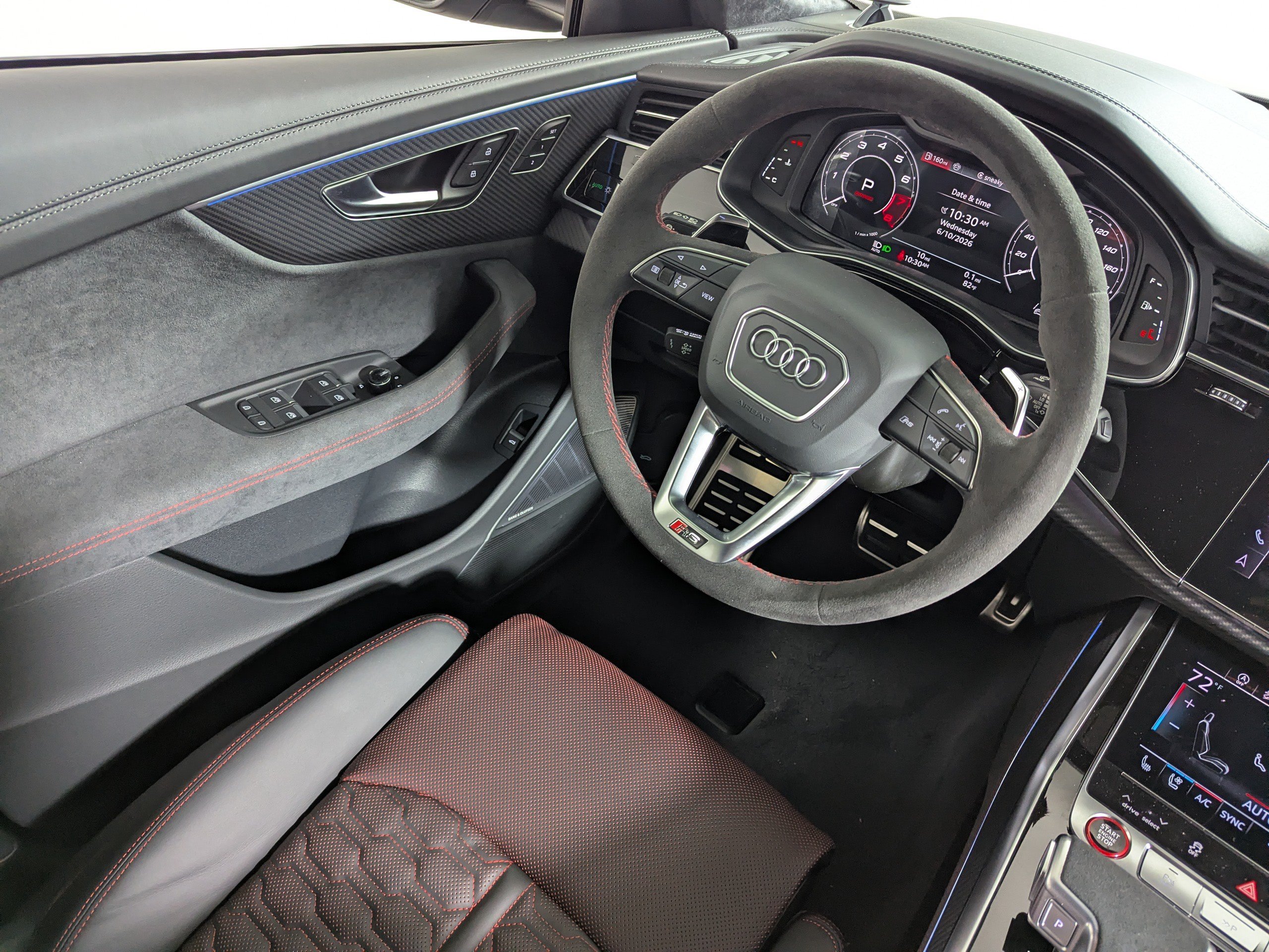 New 2026 Audi RS Q8 performance AWD/4WD image 9