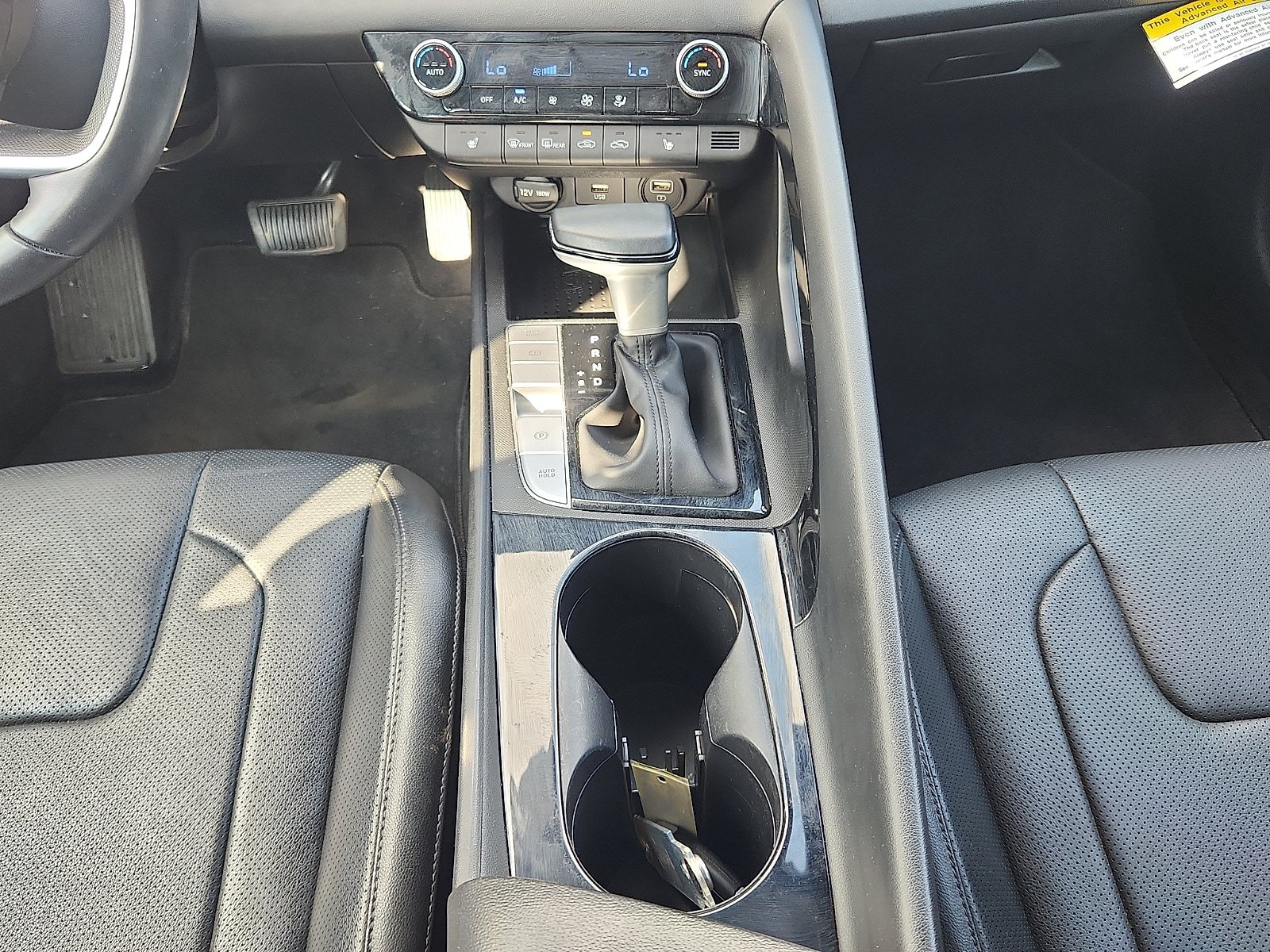 Certified 2023 Hyundai Elantra Limited w/ Cargo Package FWD image 19