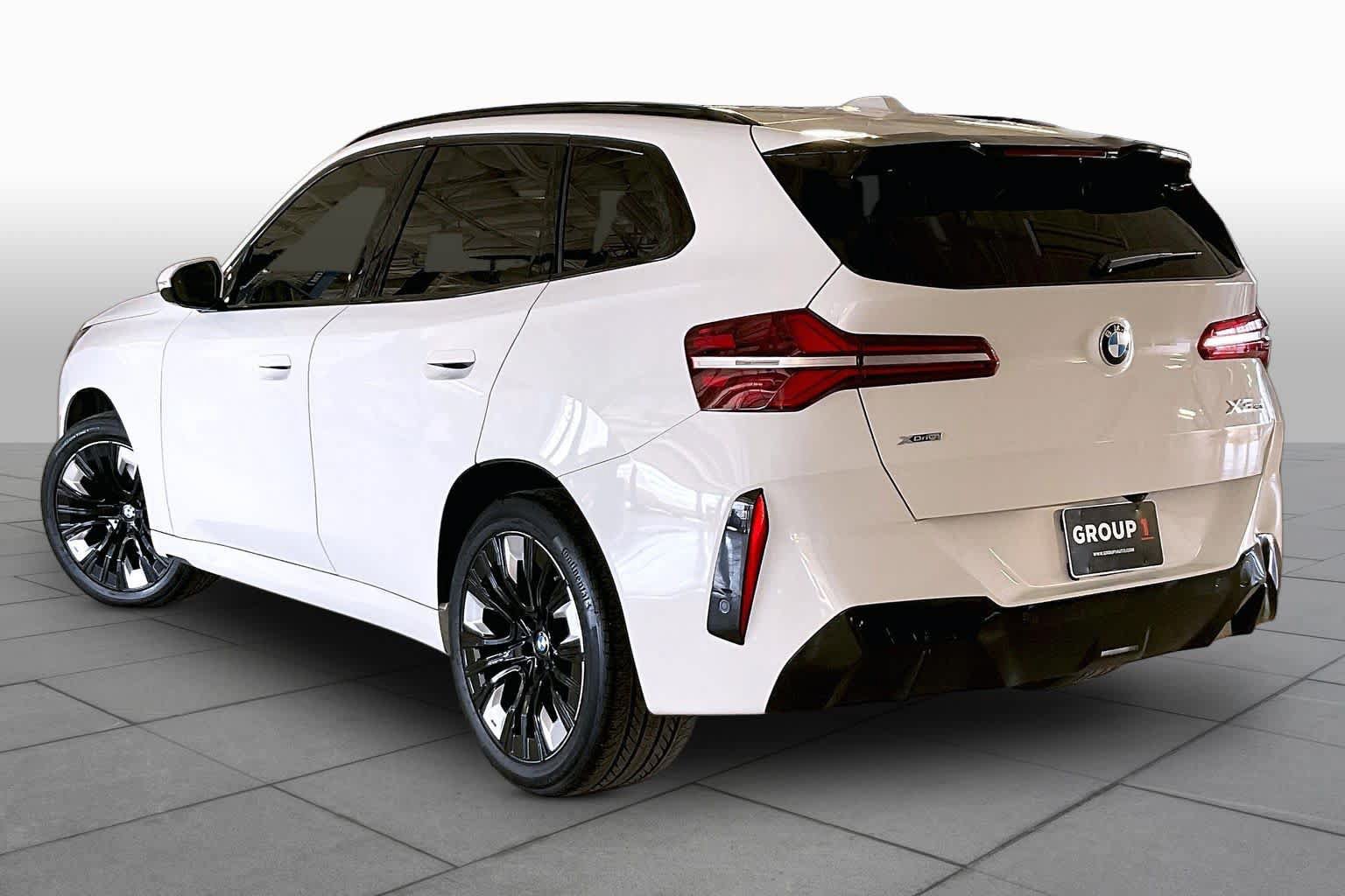 Used 2025 BMW X3 xDrive30i w/ Premium Package AWD/4WD image 11